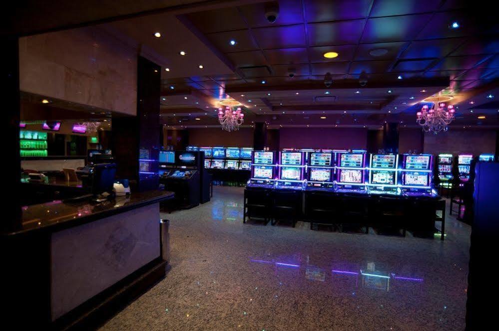 Status Hotel Рио-Гранде Экстерьер фото